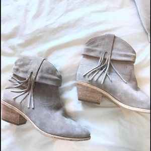 Joie booties (cowboy)